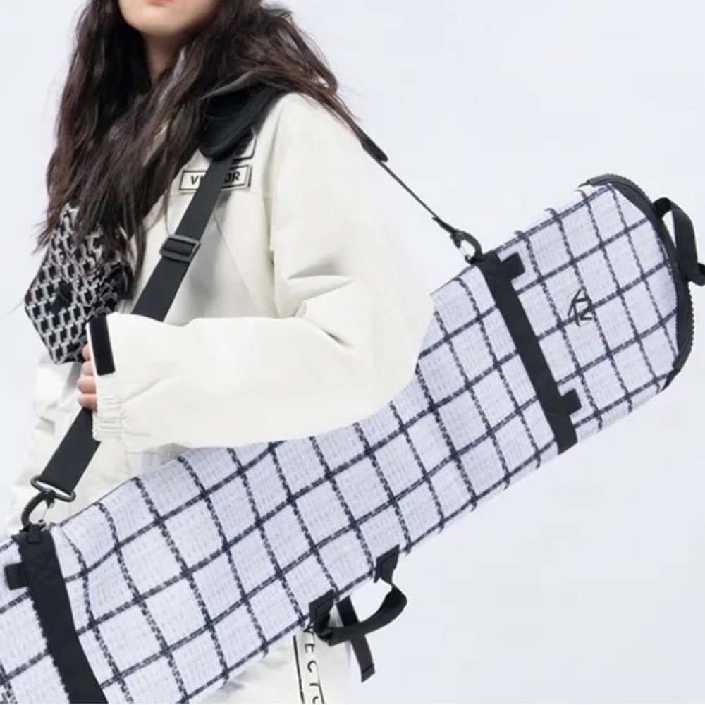 new! waterproof snowboard carrying coverlet B&W Lattice or Fire Plaid neoprene - Picture 16 of 16